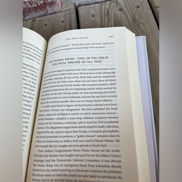 Sean Hannity Live Free Or Die Hardcover Book - Picture 8 of 10